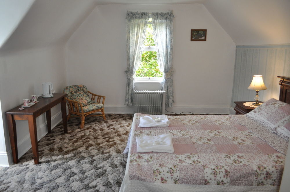 Roslyn House Bed & Breakfast Bushy Park Εξωτερικό φωτογραφία